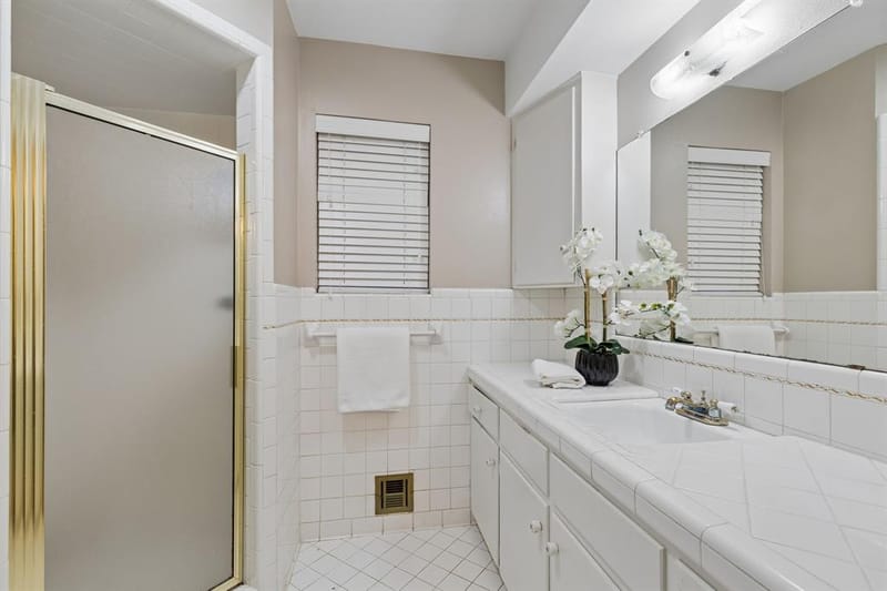 7066 Arboreal Drive, Dallas TX 75231 - Photo 27