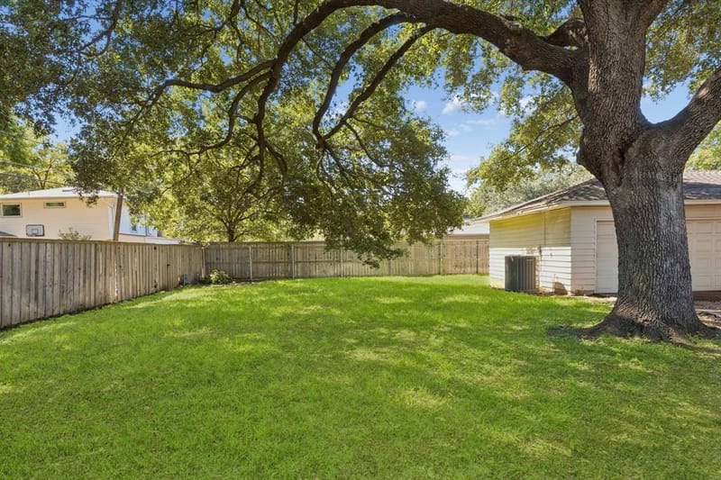 7066 Arboreal Drive, Dallas TX 75231 - Photo 38