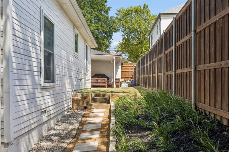 7920 Goforth Road, Dallas TX 75238 - Photo 21