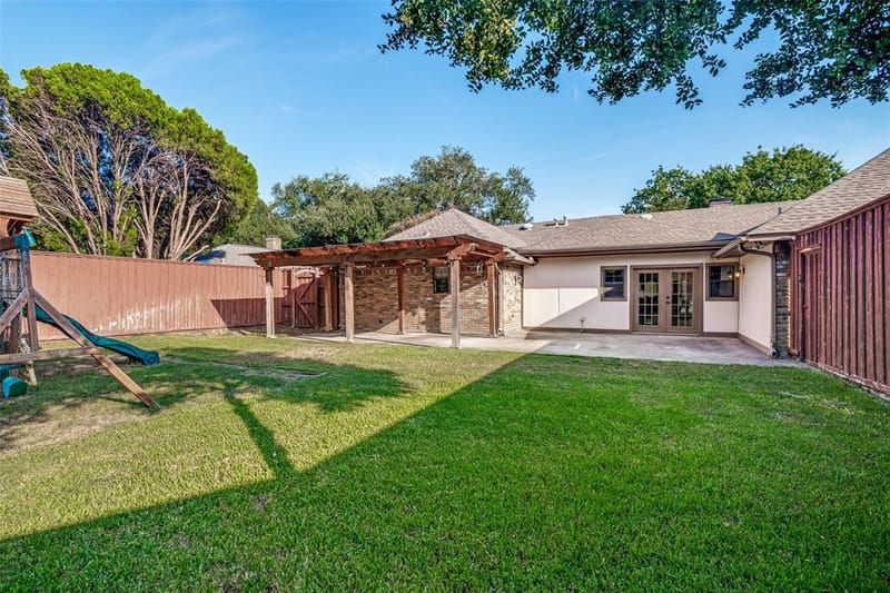 2504 Evans Drive, Plano TX 75075 - Photo 35