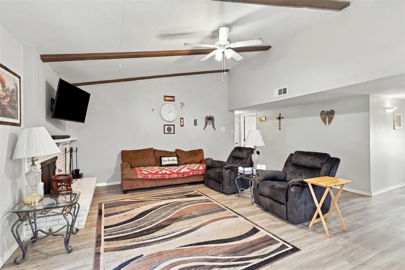 1444 Applegate Drive, Lewisville TX 75067 - Photo 6