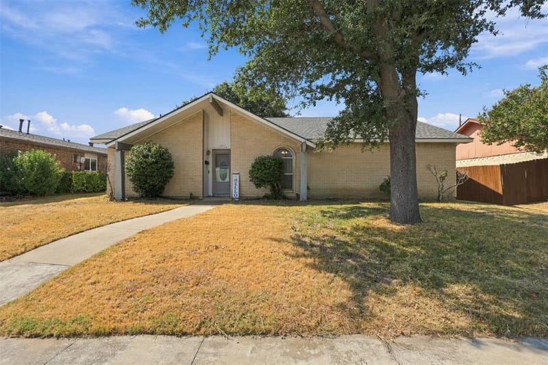 1444 Applegate Drive, Lewisville TX 75067