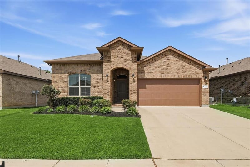 4312 Lost Creek Road, Denton TX 76210