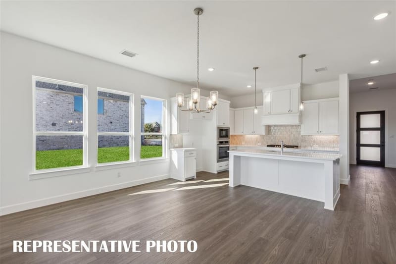 5351 Roselyn Way, McKinney TX 75070 - Photo 4