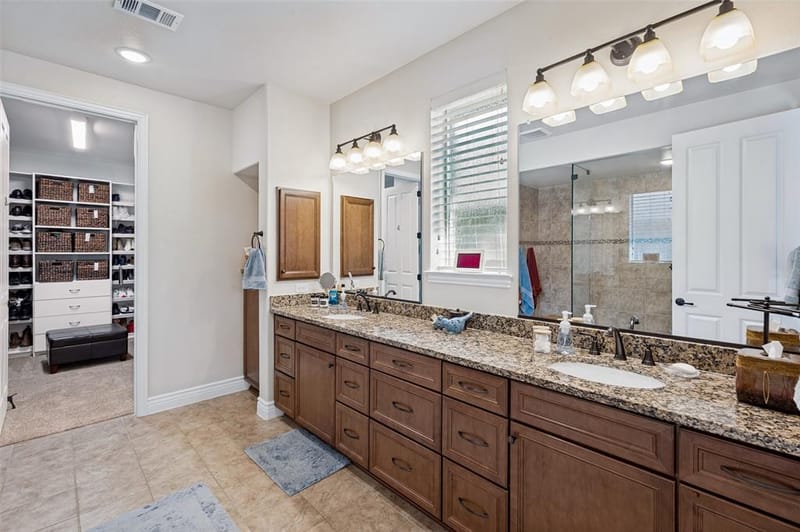 12509 Lockhart Drive, Denton TX 76207 - Photo 12