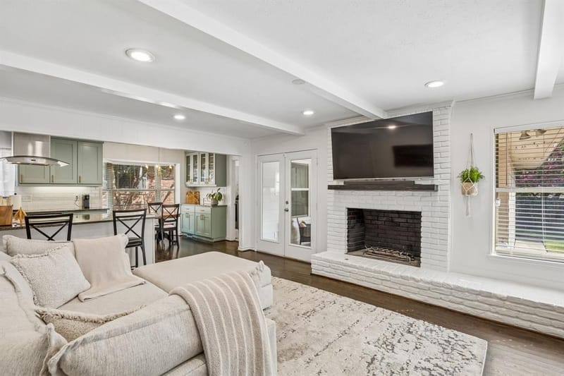 9336 Heatherdale Drive, Dallas TX 75243 - Photo 10