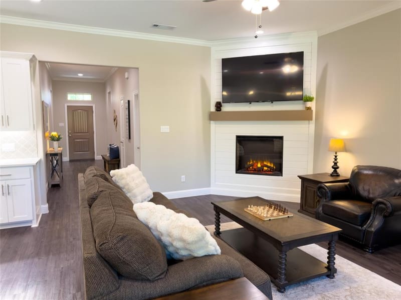 214 Colt Drive, Lake Kiowa TX 76240 - Photo 5