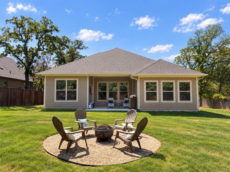 214 Colt Drive, Lake Kiowa TX 76240 - Photo 15
