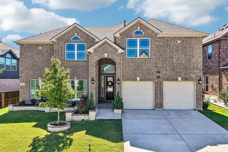 825 Violet Way, Celina TX 75009