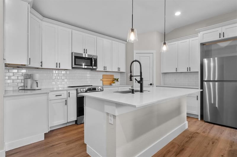 805 NW 14th Street, Grand Prairie TX 75050 - Photo 28