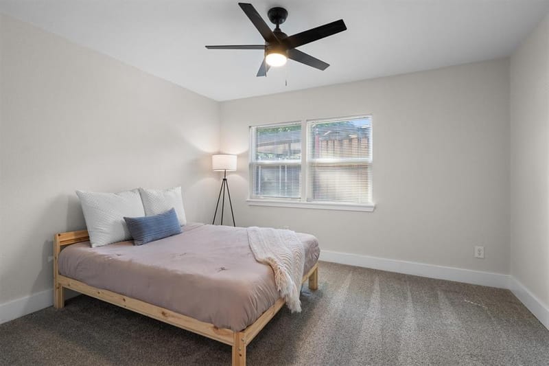 805 NW 14th Street, Grand Prairie TX 75050 - Photo 19