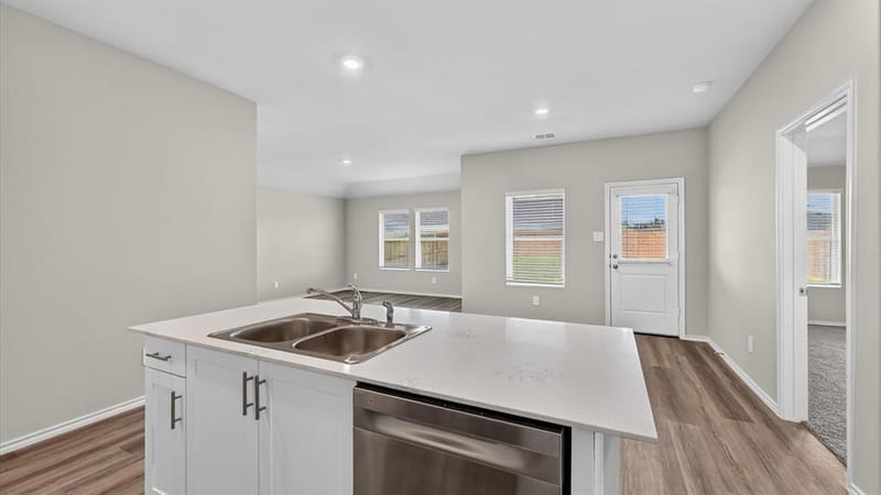 816 ARCHER Street, Godley TX 76044 - Photo 6