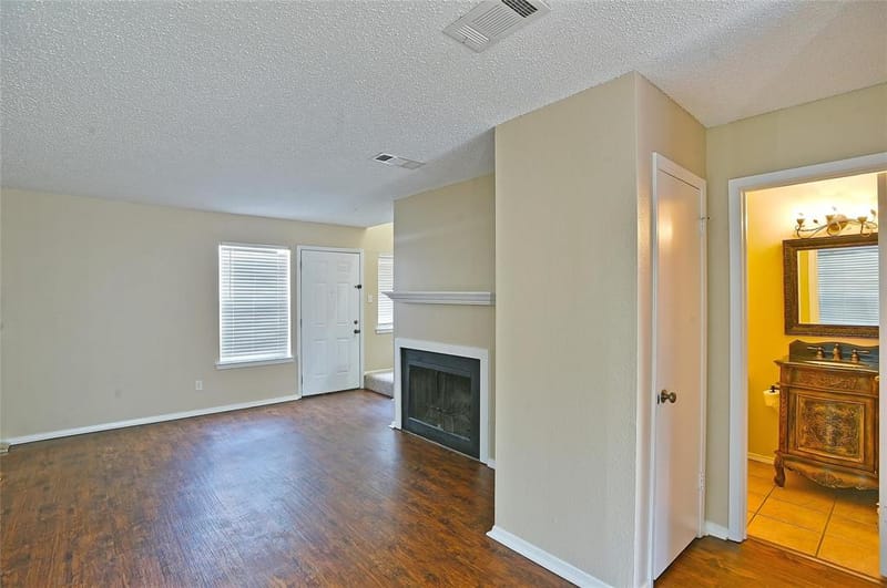 619 Timberline Drive, Hurst TX 76053 - Photo 4