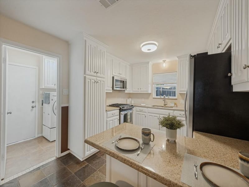 6316 Tosca Drive, Haltom City TX 76180 - Photo 9