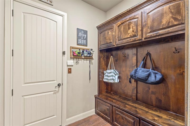 108 Oak Creek Drive, Springtown TX 76082 - Photo 20