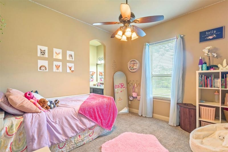 108 Oak Creek Drive, Springtown TX 76082 - Photo 15