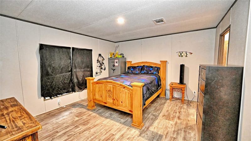 7111 Starkey Road, Saint Jo TX 76265 - Photo 16