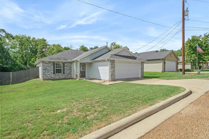 541 Foster, Canton TX 75103 - Photo 24