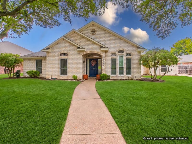 9505 Lost Trails Drive, Waco TX 76712 - Photo 2