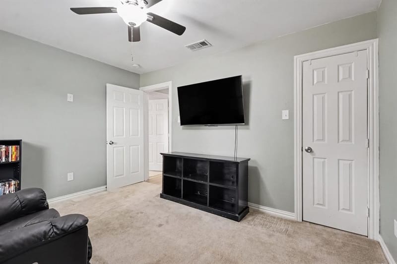 2314 Healey Drive, Dallas TX 75228 - Photo 10