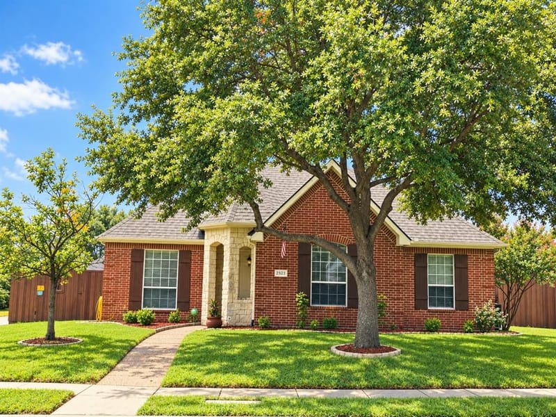 2523 Brazos Drive, Frisco TX 75033