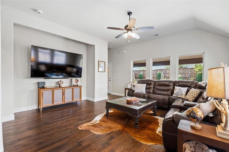 409 Milford, Wylie TX 75098 - Photo 9