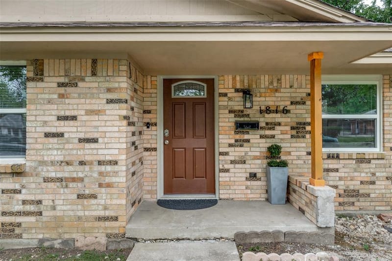 1816 Boyd Street, Dallas TX 75224 - Photo 2