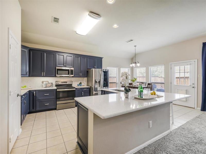 8374 Cain River Drive, Frisco TX 75035 - Photo 15