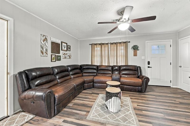 102 Creek Drive, Whitney TX 76692 - Photo 4