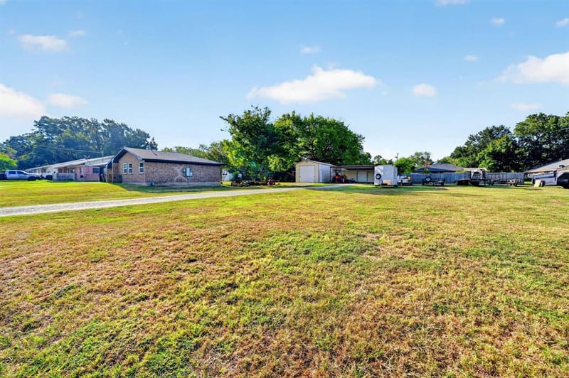 708 E High Street, Wills Point TX 75169 - Photo 33