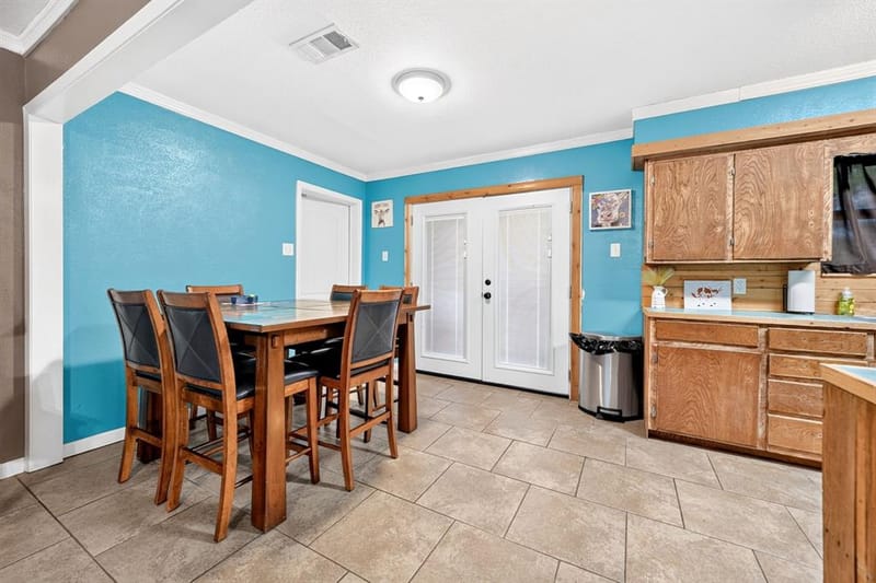 708 E High Street, Wills Point TX 75169 - Photo 4