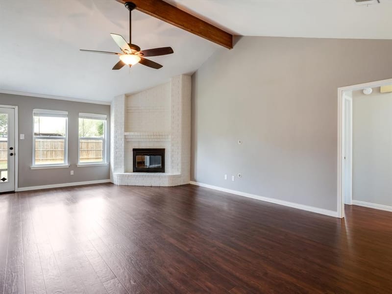 904 Forest Trail Court, Euless TX 76039 - Photo 5