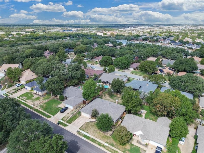 904 Forest Trail Court, Euless TX 76039 - Photo 34