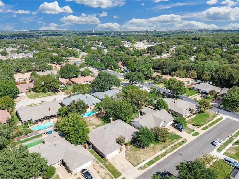 904 Forest Trail Court, Euless TX 76039 - Photo 35