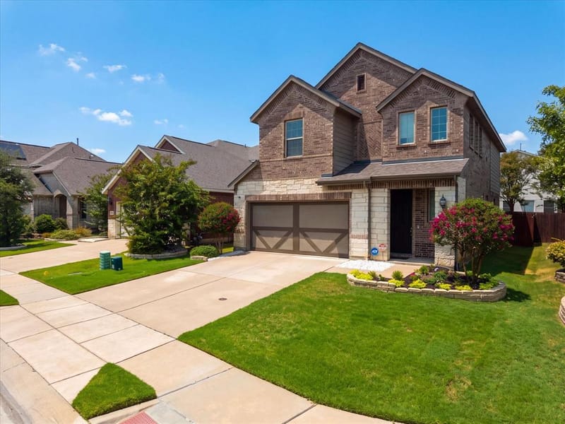 1387 Bonanza Lane, Lewisville TX 75077 - Photo 2