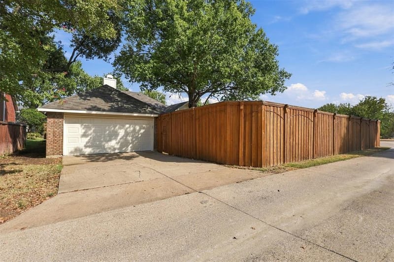 2801 Buena Vista Court, Carrollton TX 75007 - Photo 30