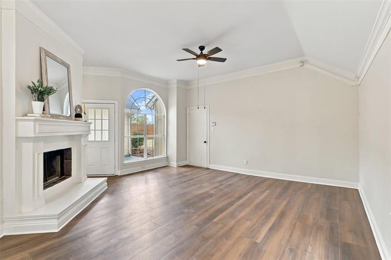 2801 Buena Vista Court, Carrollton TX 75007 - Photo 11