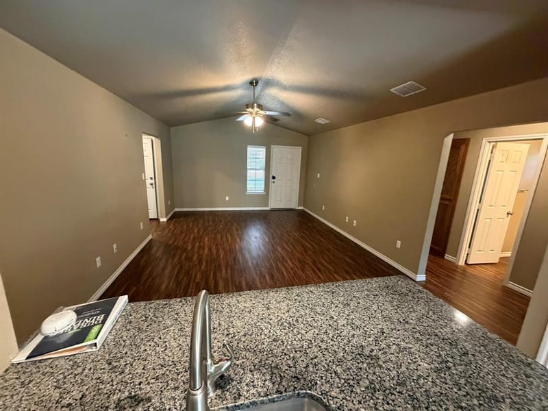 555 Foster, Canton TX 75103 - Photo 13
