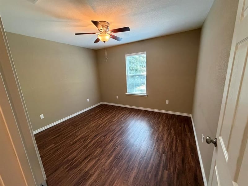 555 Foster, Canton TX 75103 - Photo 17