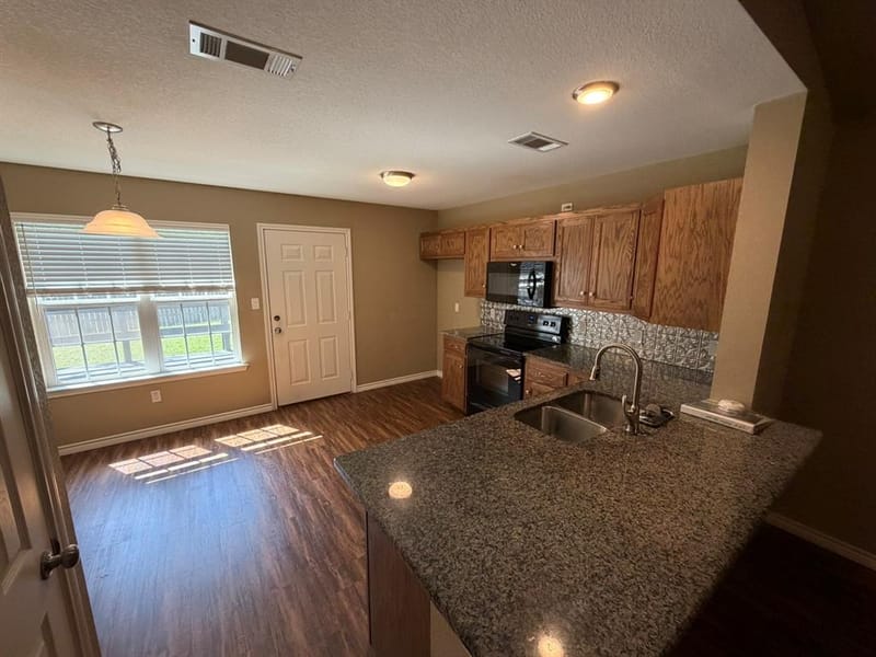555 Foster, Canton TX 75103 - Photo 11