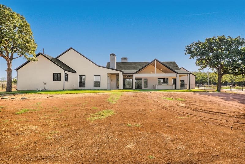 7211 County Road 1017, Joshua TX 76058 - Photo 32