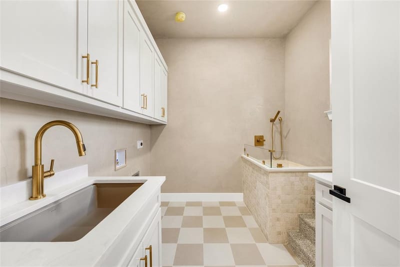 7211 County Road 1017, Joshua TX 76058 - Photo 28