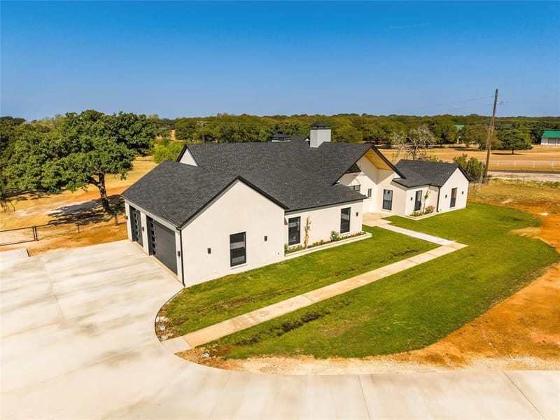 7211 County Road 1017, Joshua TX 76058 - Photo 38