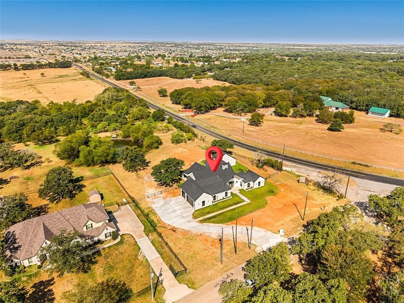 7211 County Road 1017, Joshua TX 76058 - Photo 35