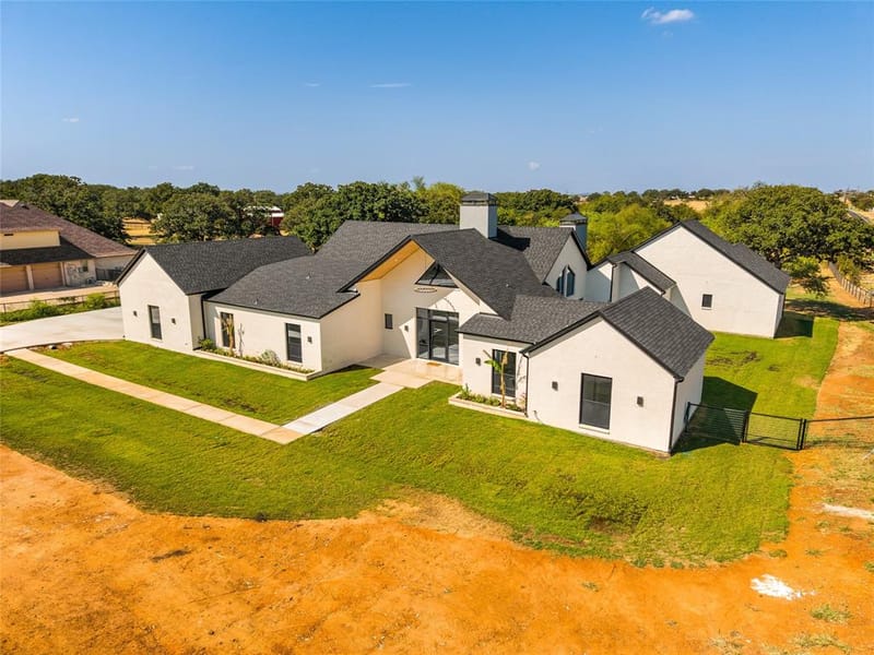 7211 County Road 1017, Joshua TX 76058 - Photo 39