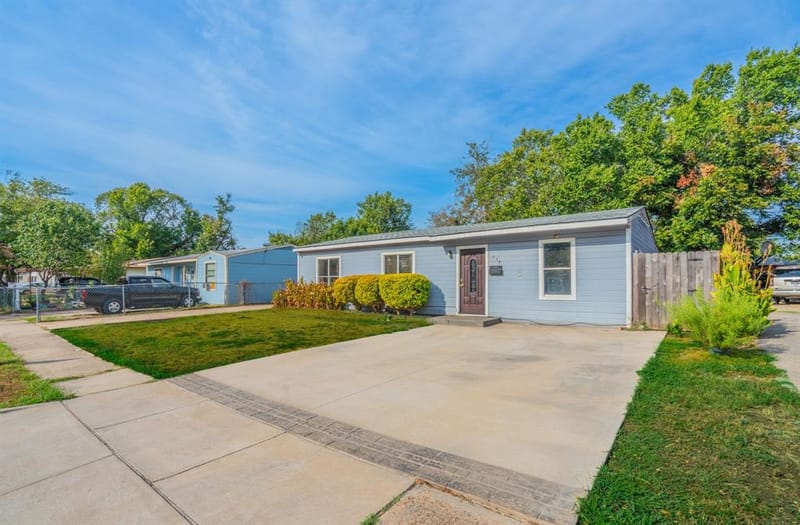 934 Indian Hills Drive, Grand Prairie TX 75051 - Photo 20