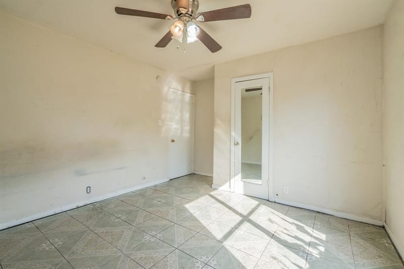 934 Indian Hills Drive, Grand Prairie TX 75051 - Photo 14