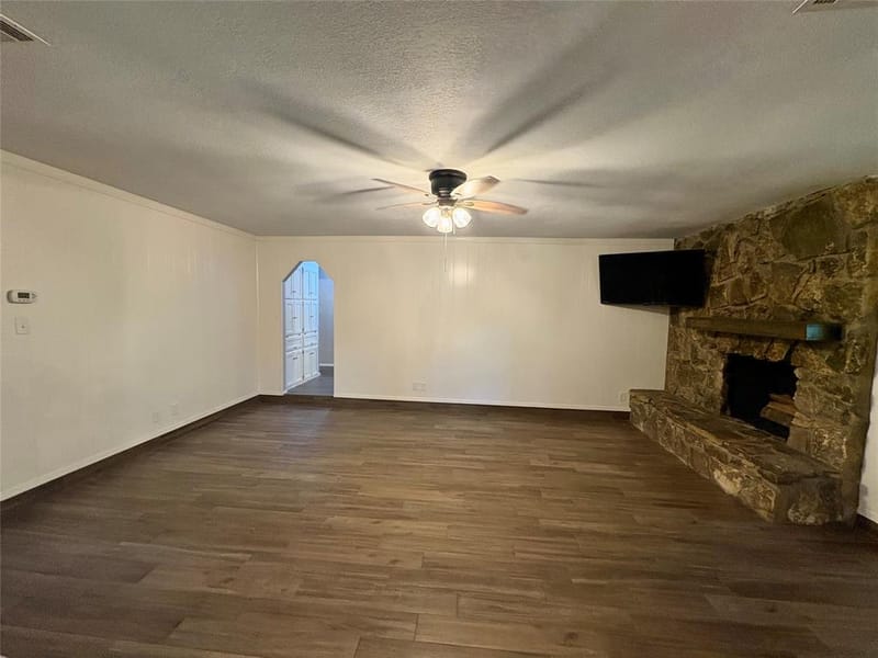 917 Clear View Drive, Bedford TX 76021 - Photo 6