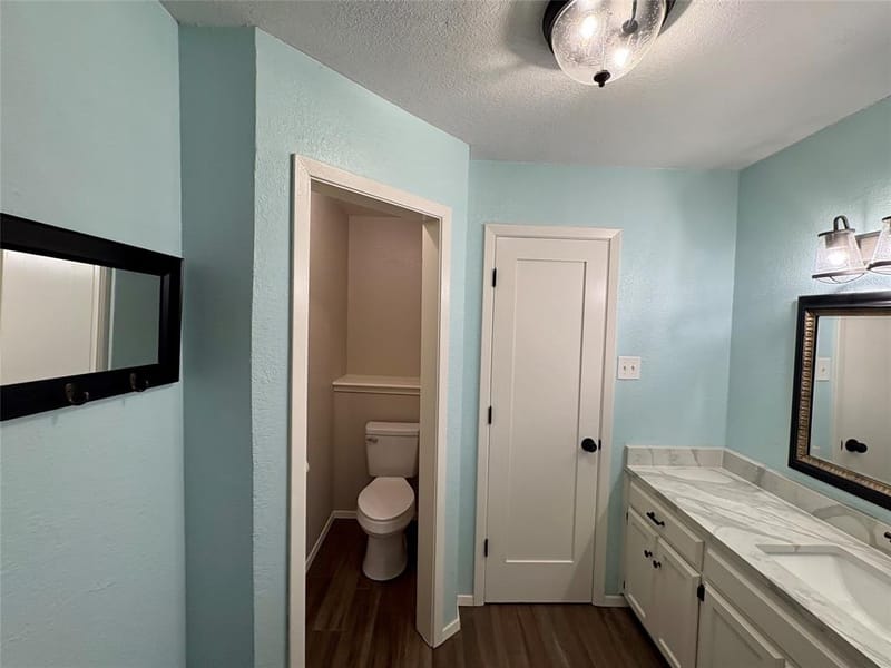 917 Clear View Drive, Bedford TX 76021 - Photo 12