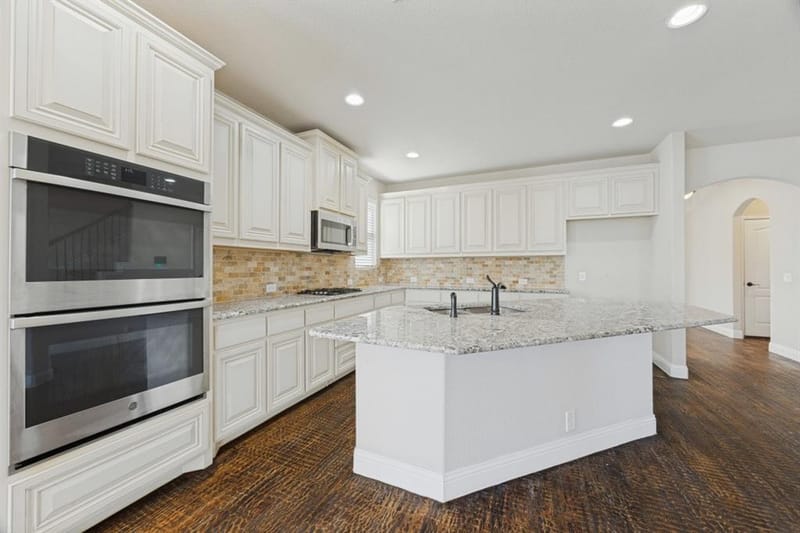 4713 Camp Verde Circle, Sherman TX 75092 - Photo 5